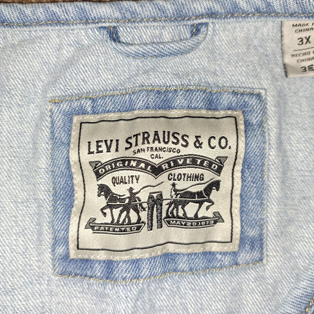 Levi Strauss &CO. Light-Wash Collarless,  Denim Trucker Jacket - Picture 2 of 14
